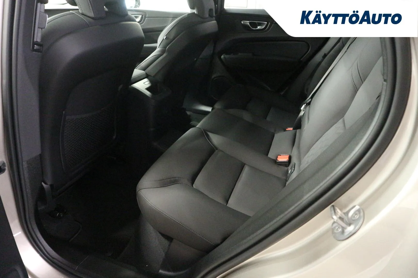 Volvo XC60 ISK-440 carousel image