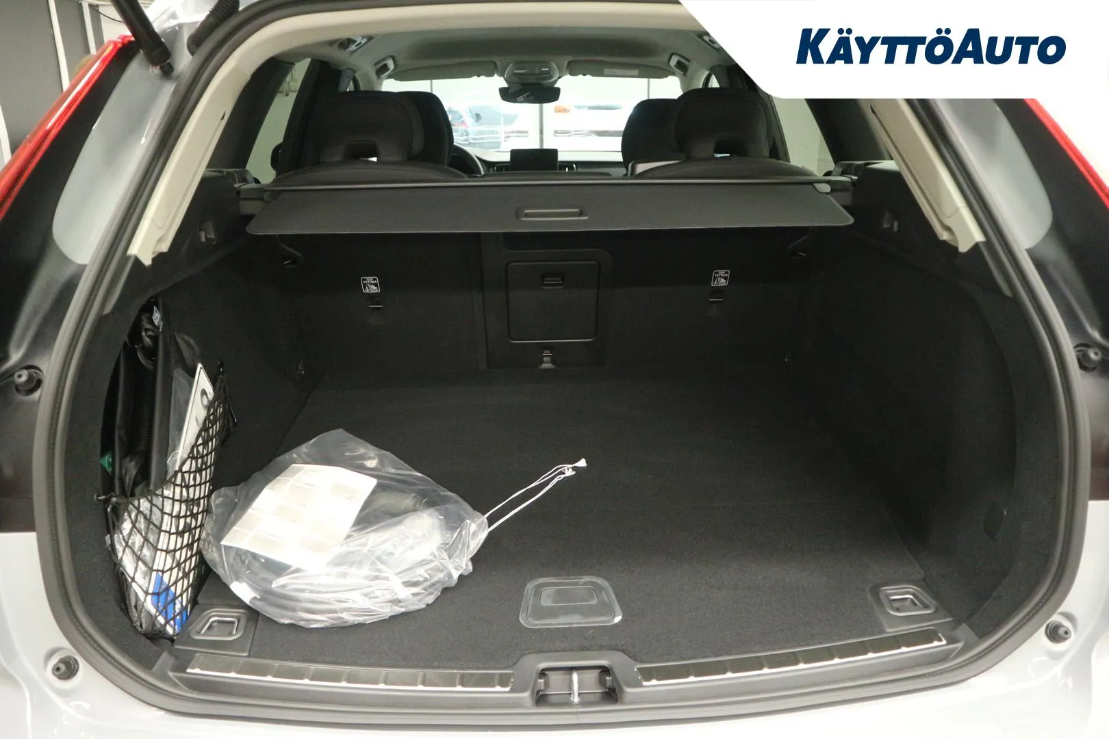 Volvo XC60 ISK-448 carousel image