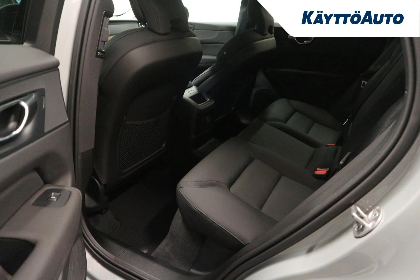 Volvo XC60 ISK-448 carousel image
