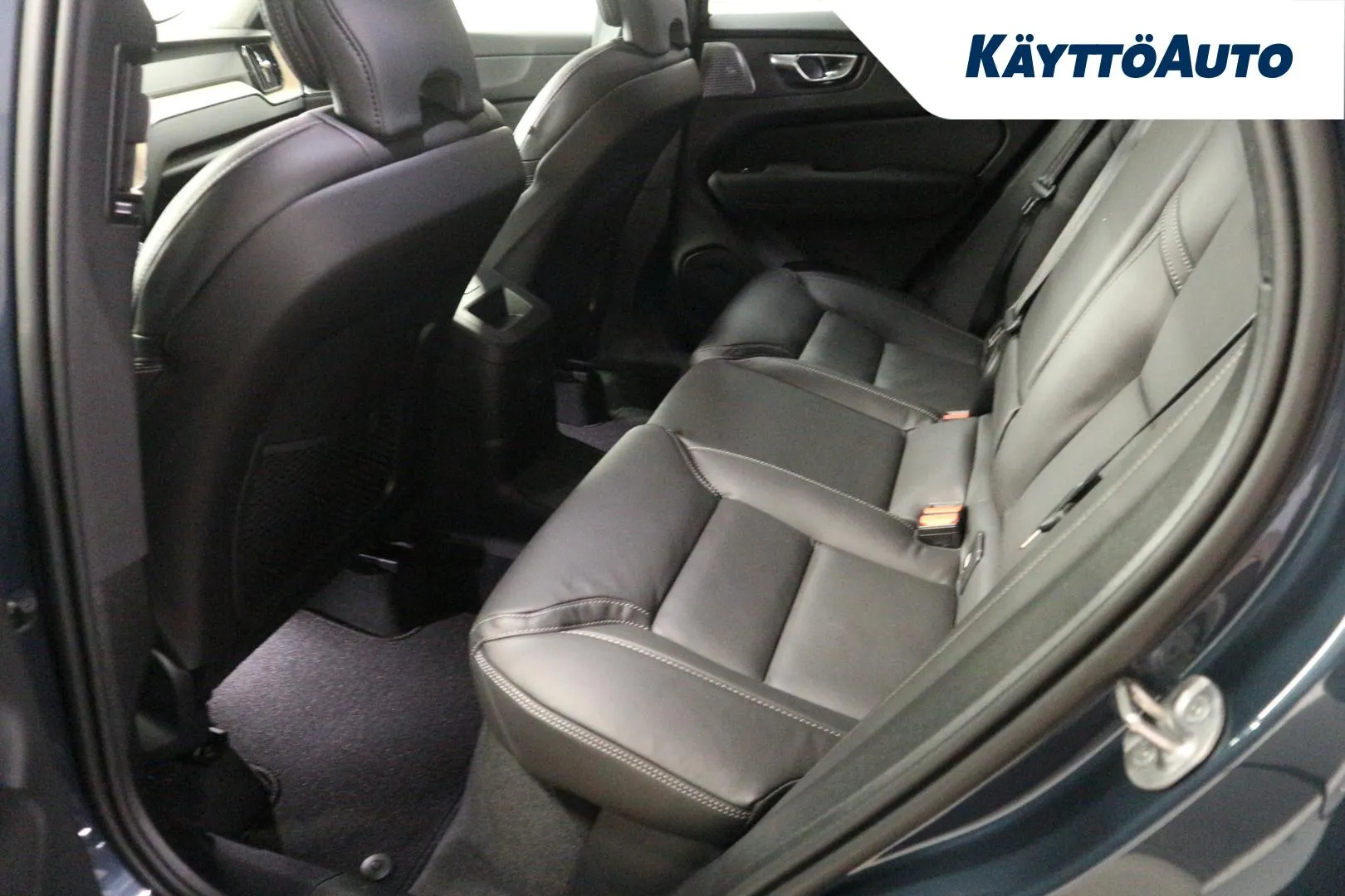 Volvo XC60 ISK-453 carousel image