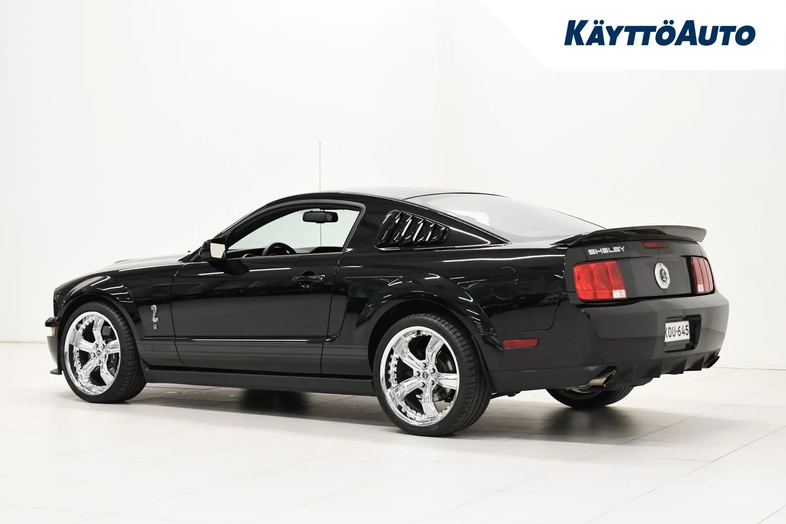 FORD Mustang KOU-645 carousel image