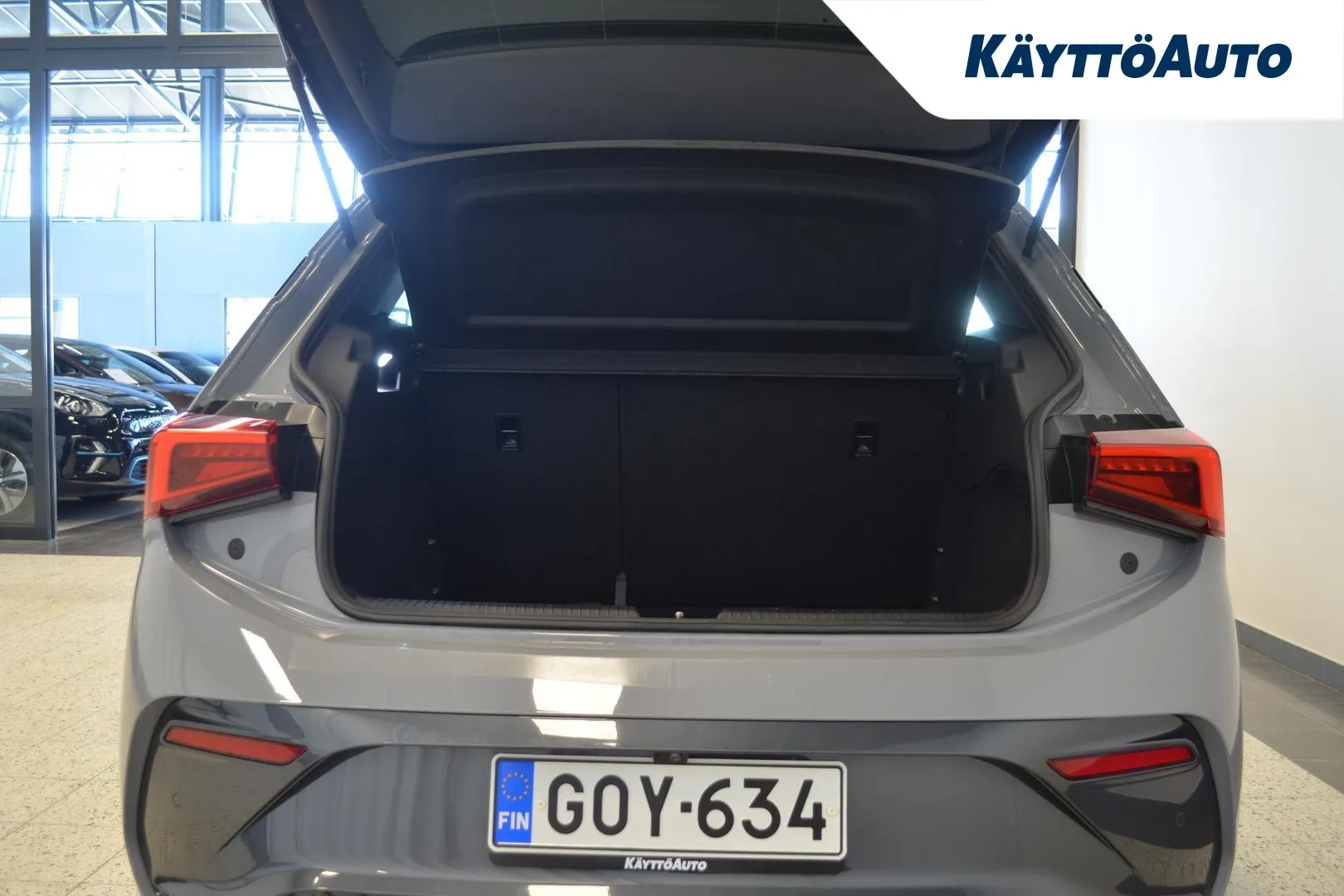 CUPRA Born GOY-634 carousel image