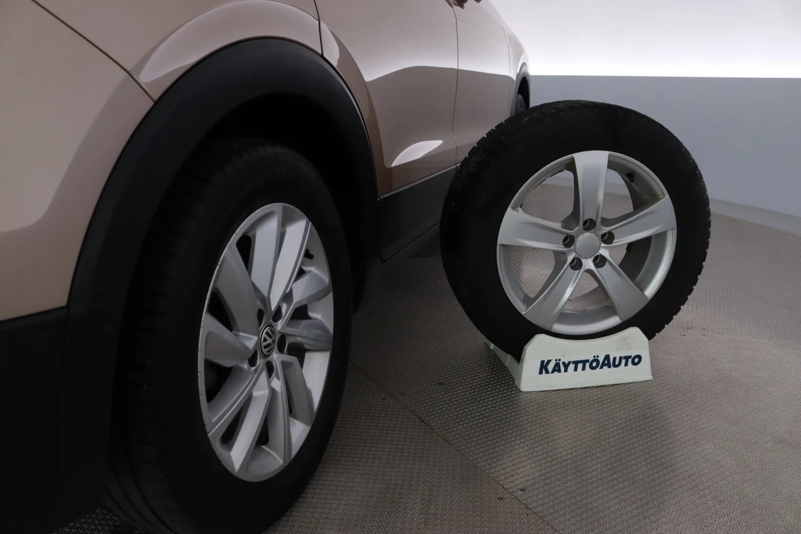 VOLKSWAGEN T-Cross CMR-778 carousel image