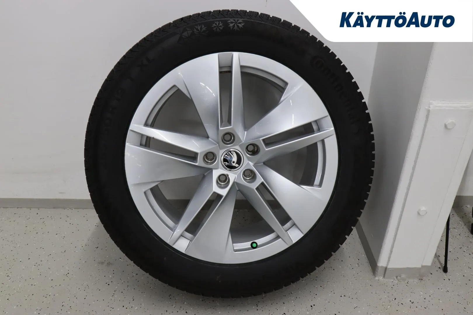 Skoda Enyaq FRM-426 carousel image