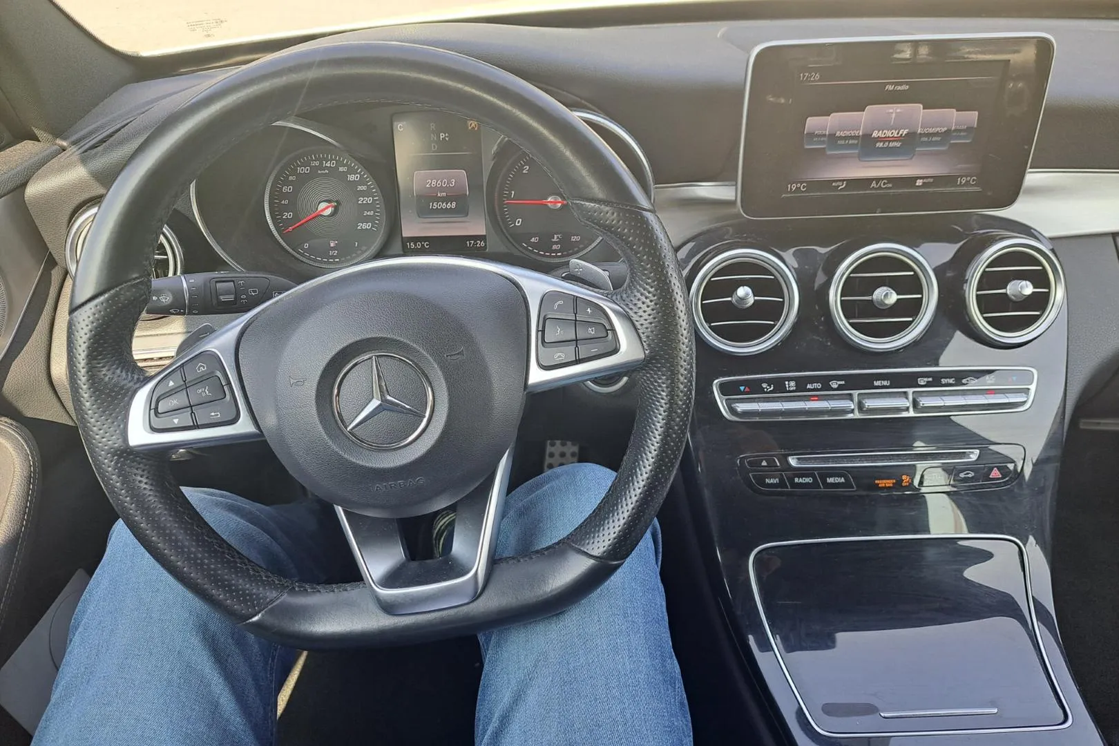 MERCEDES-BENZ C XOM-642 carousel image