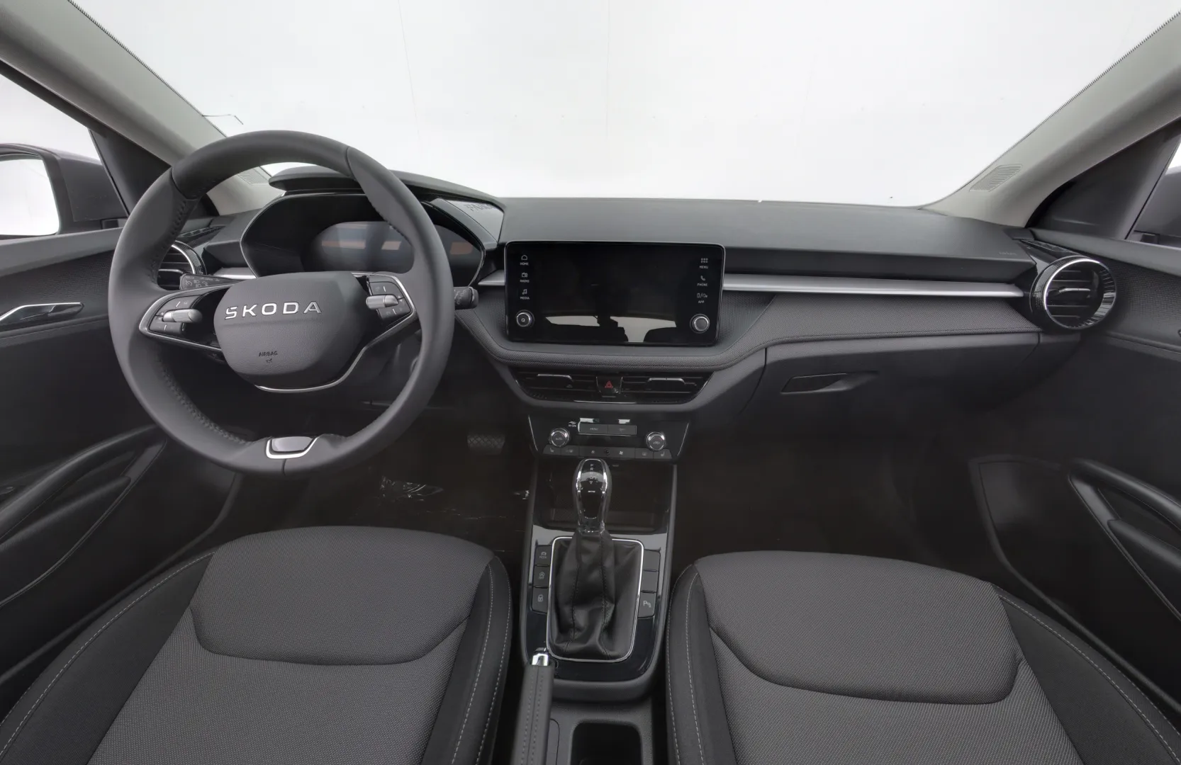 Skoda Fabia ISK-804 carousel image