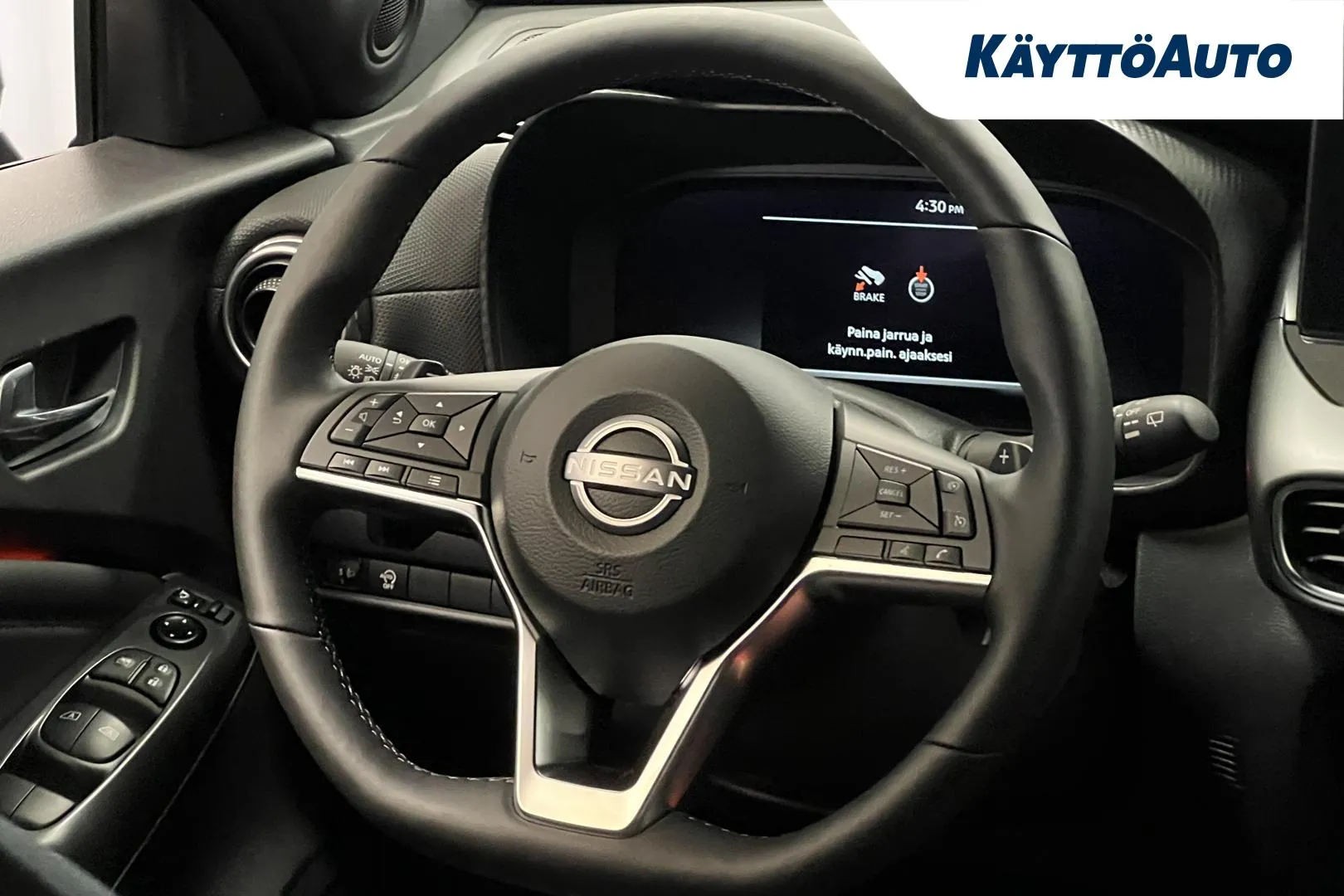 Nissan Juke XTJ-219 carousel image