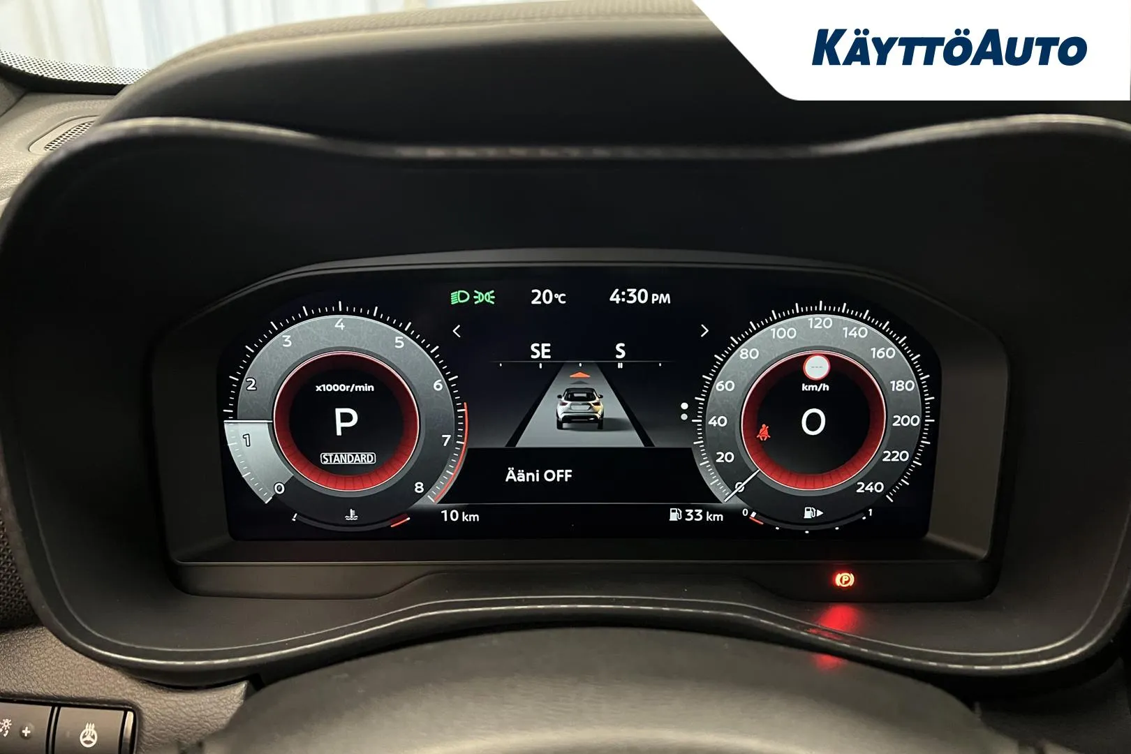 Nissan Juke XTJ-219 carousel image