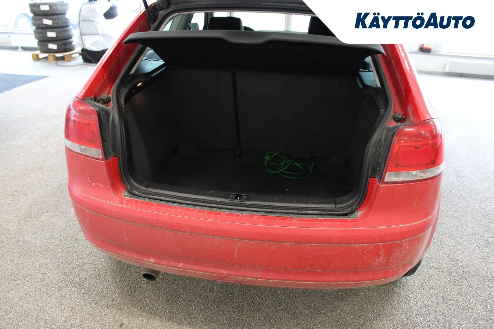 AUDI A3 UCF-242 carousel image