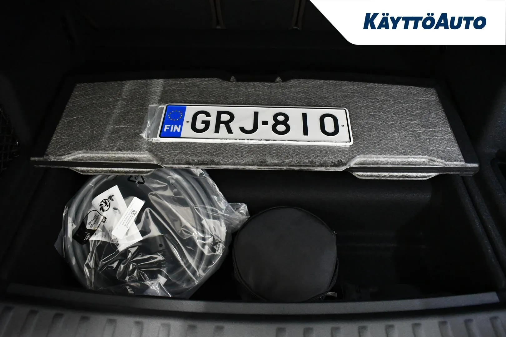 BMW iX1 GRJ-810 carousel image