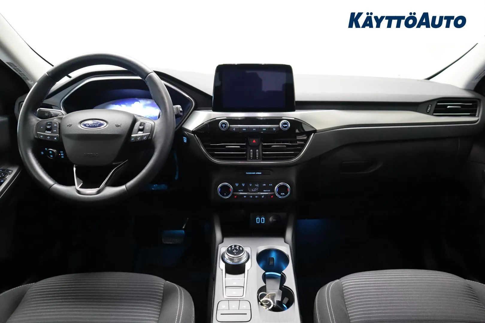 FORD Kuga FPE-131 carousel image