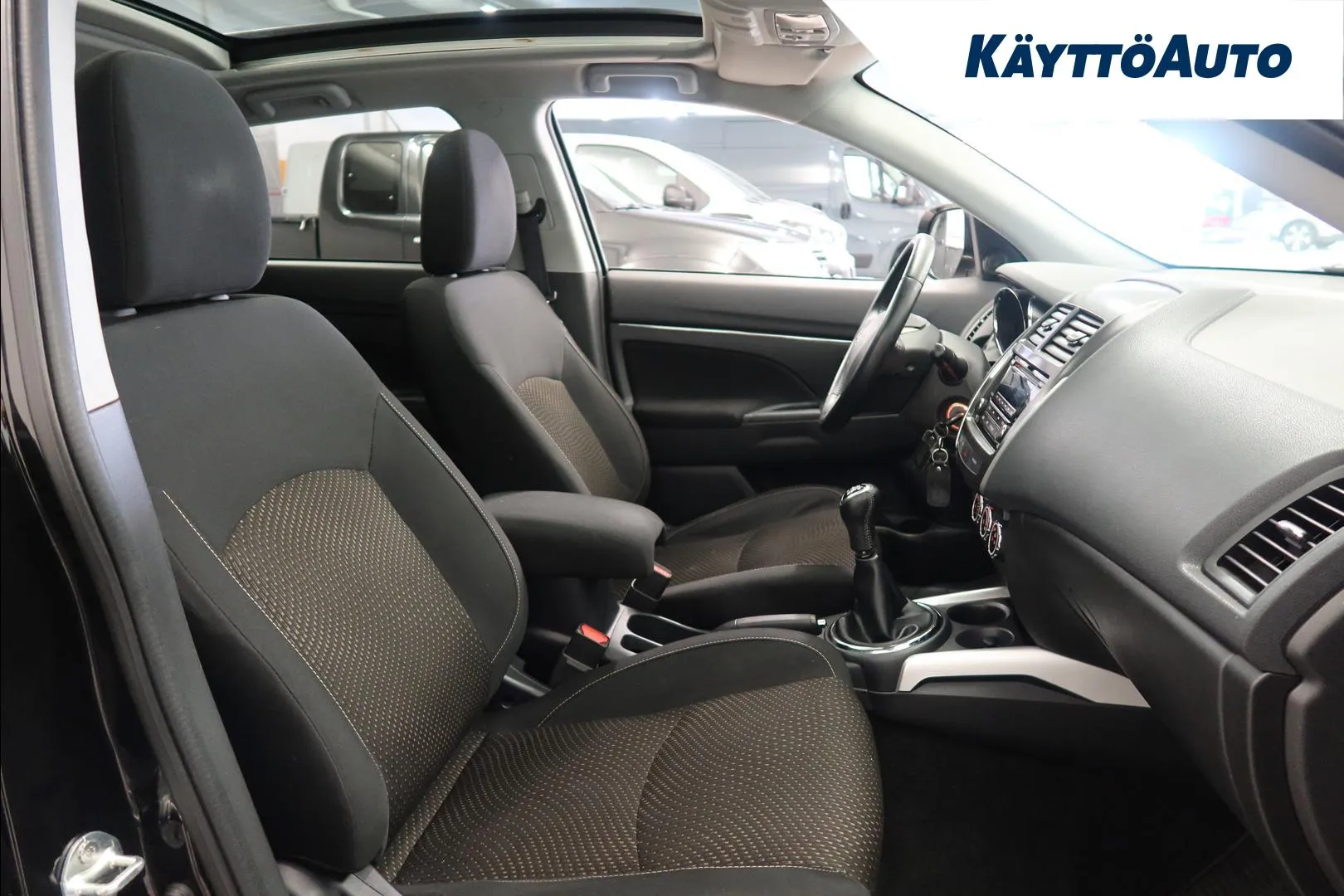 Mitsubishi ASX NIV-979 carousel image