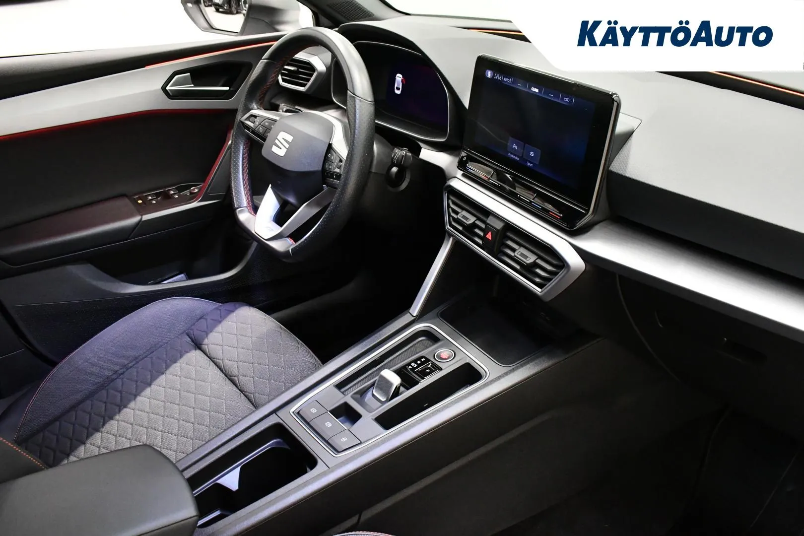 SEAT Leon XSZ-566 carousel image