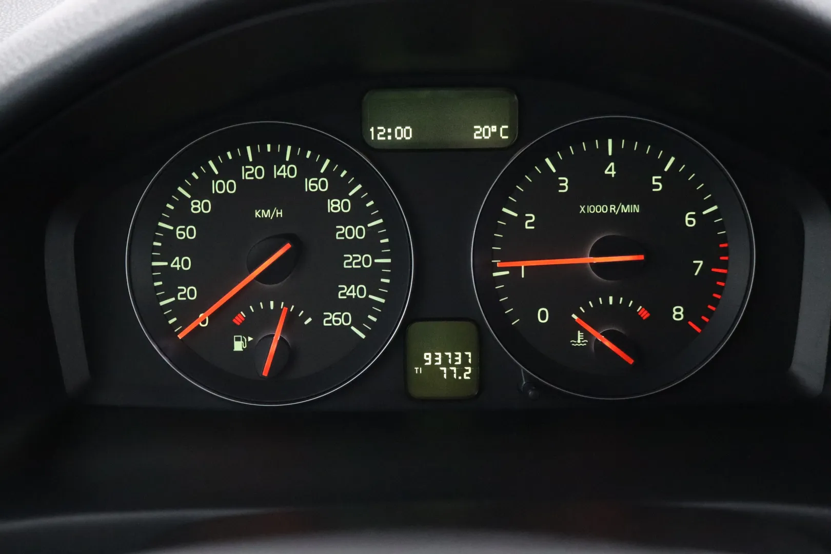 VOLVO C30 BPY-961 carousel image