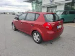 KIA cee'd EHZ-233 carousel thumbs