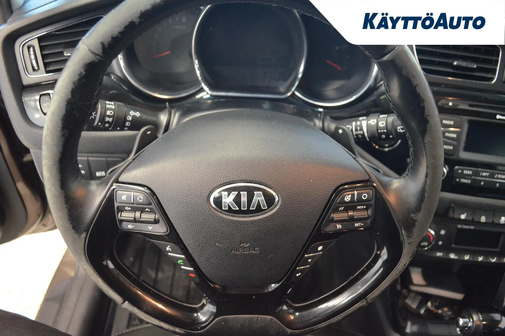 KIA CEED OTR-512 carousel image