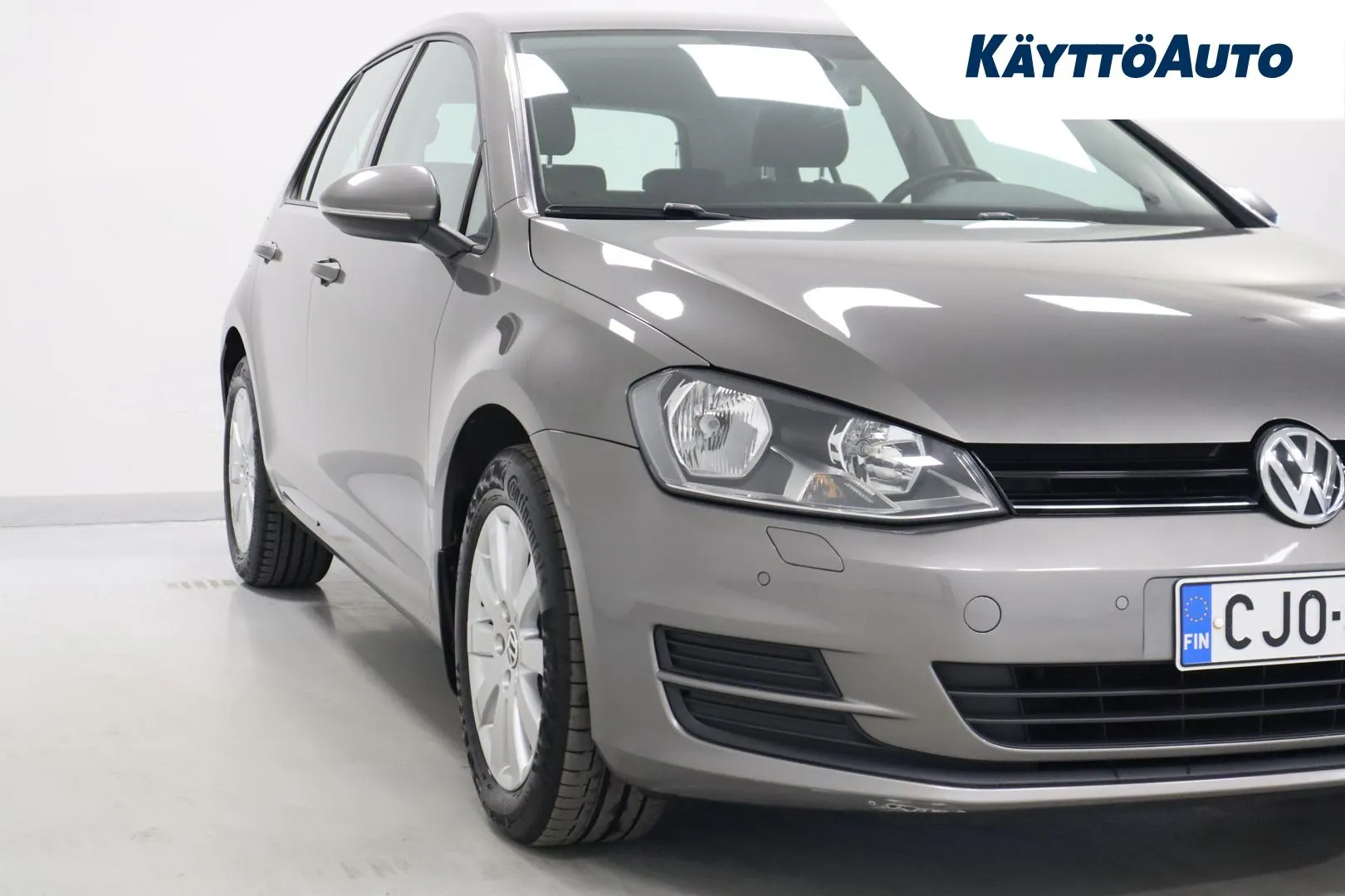 VOLKSWAGEN Golf CJO-558 carousel image