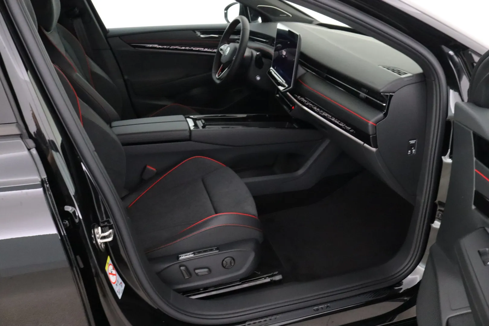 Volkswagen ID.7 GRL-387 carousel image