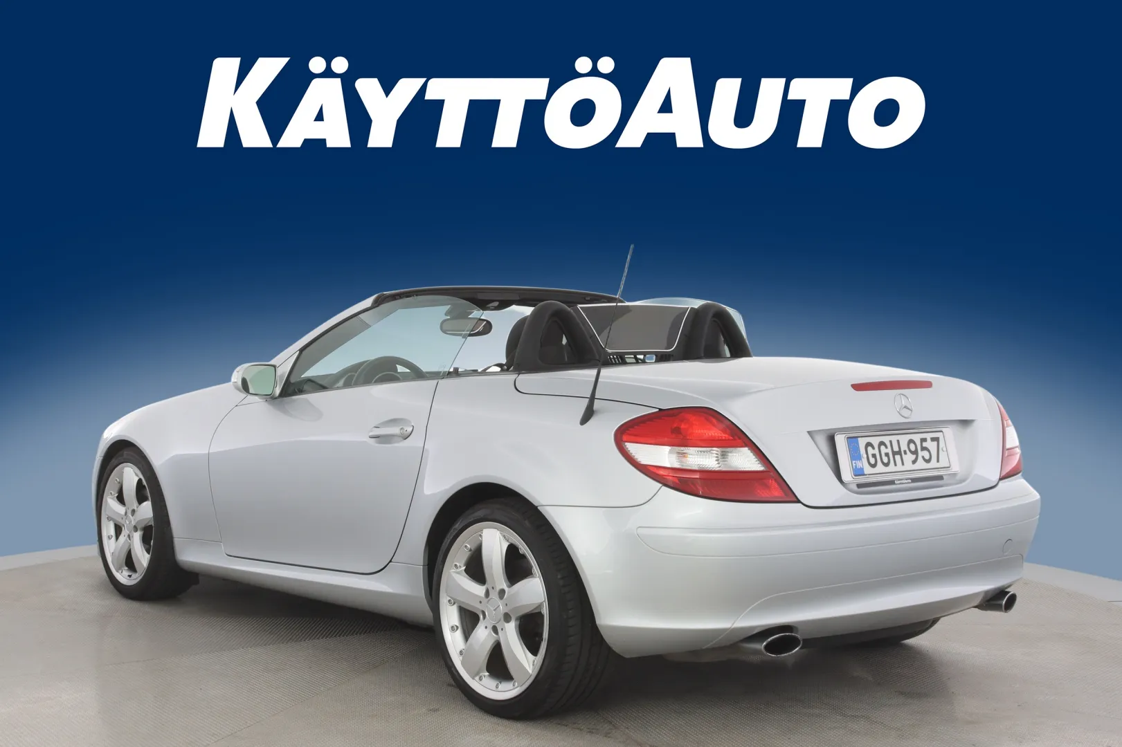 MERCEDES-BENZ SLK GGH-957 carousel image