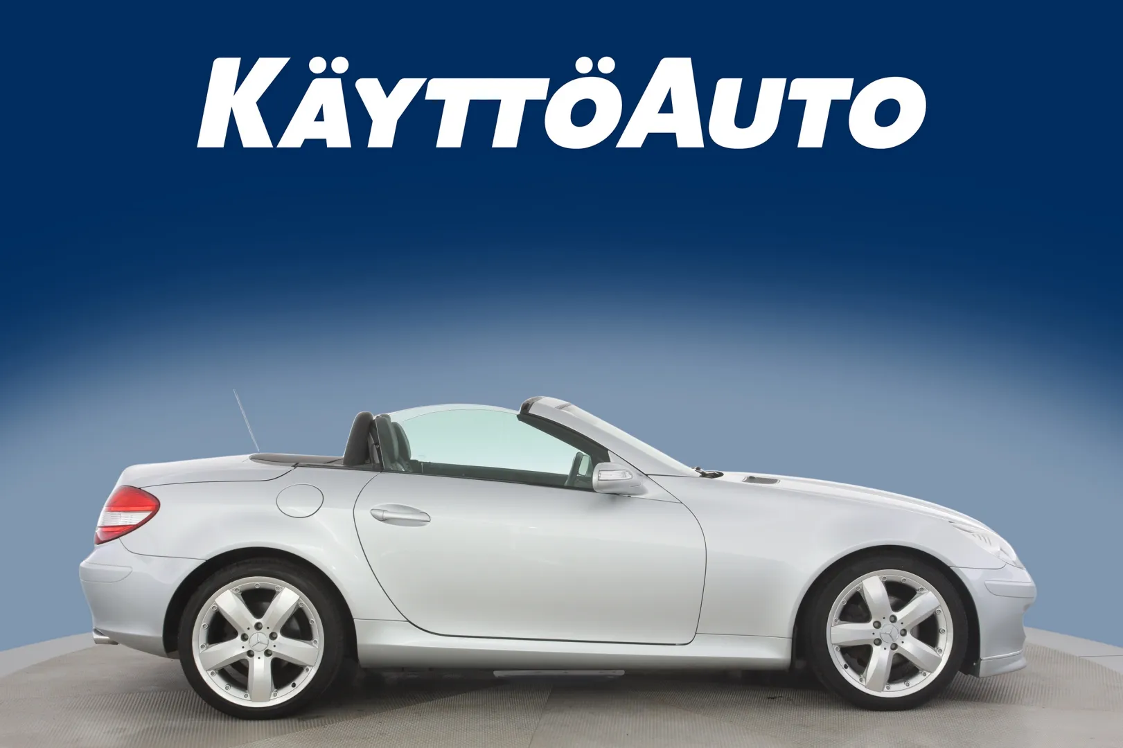 MERCEDES-BENZ SLK GGH-957 carousel image