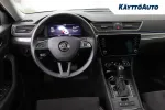 Skoda Superb YXC-621 carousel thumbs