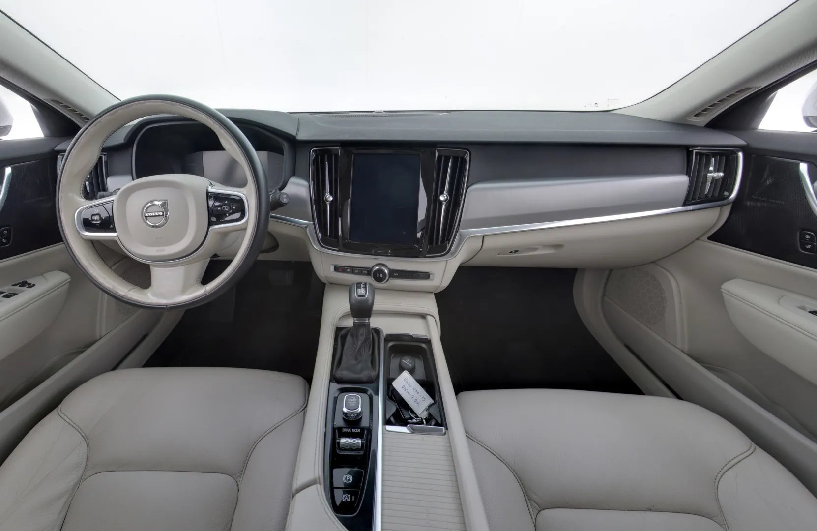 Volvo V90 BXH-792 carousel image
