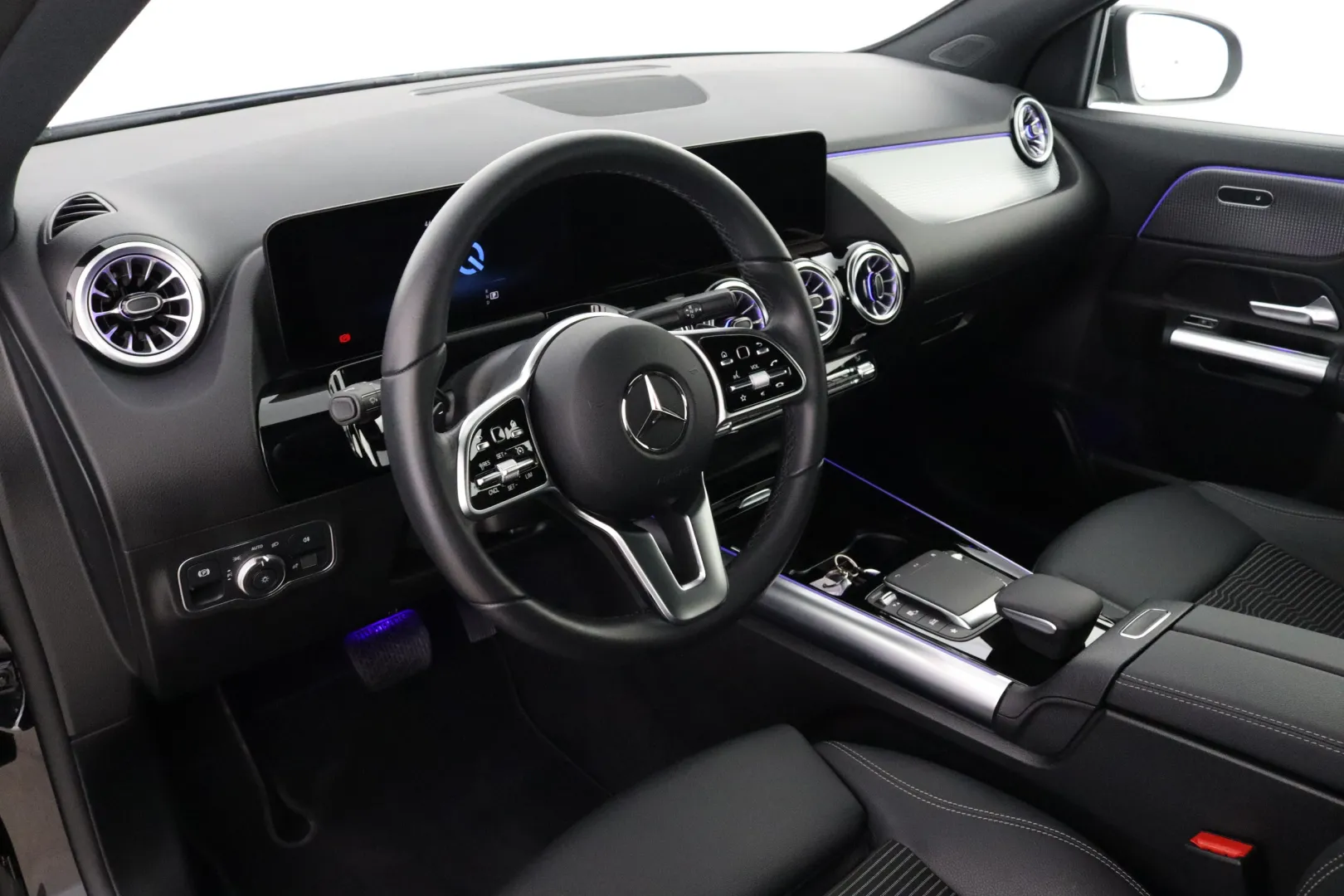 MERCEDES-BENZ EQA FSO-615 carousel image