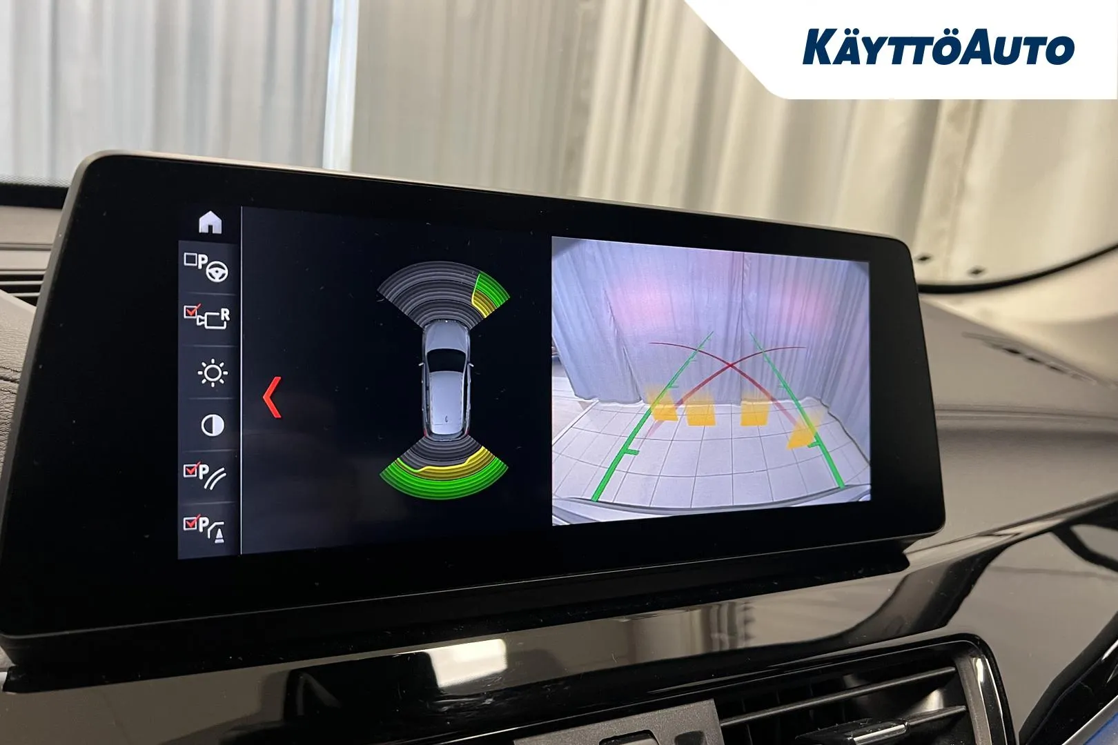 BMW X1 NMI-441 carousel image
