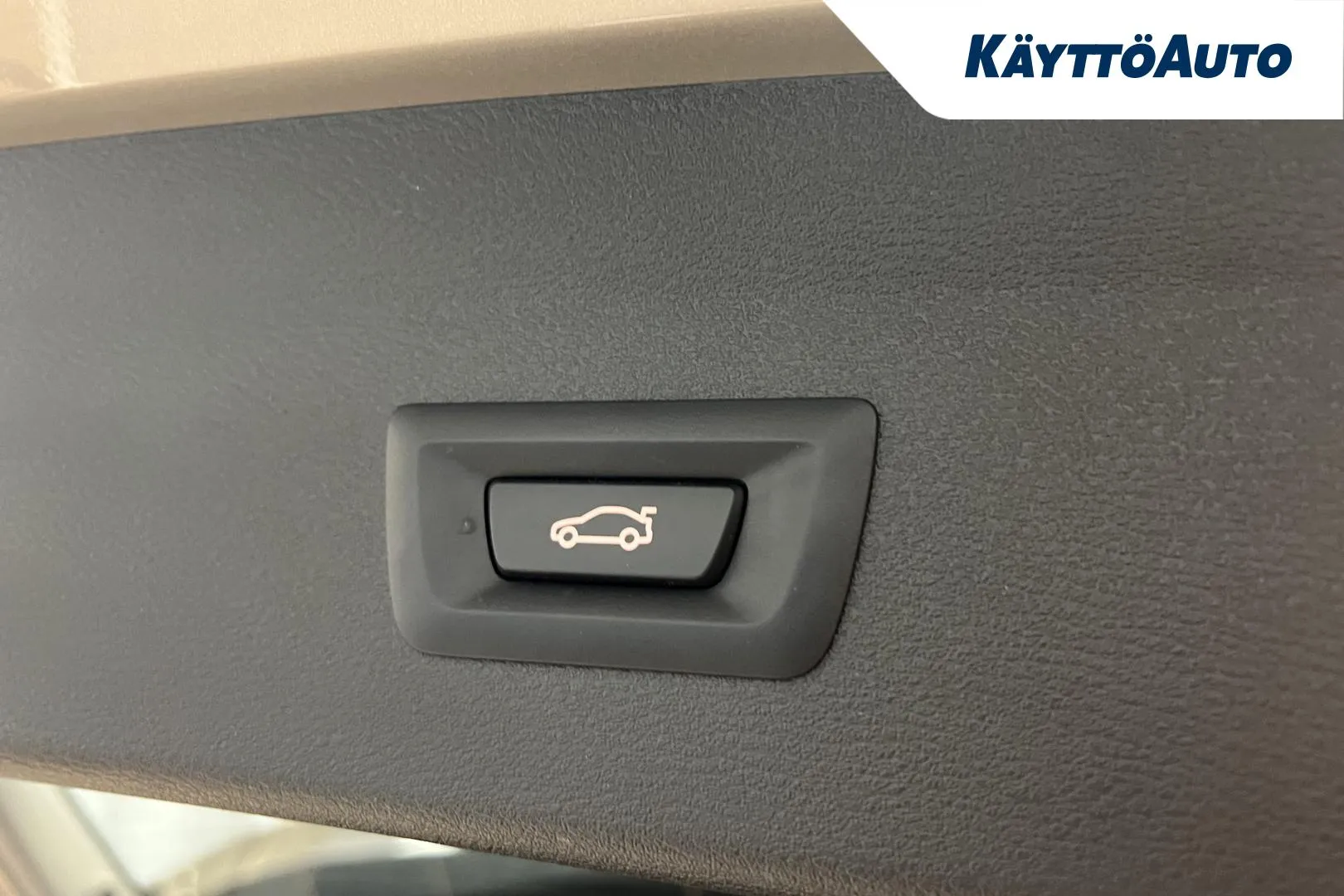 BMW X1 NMI-441 carousel image