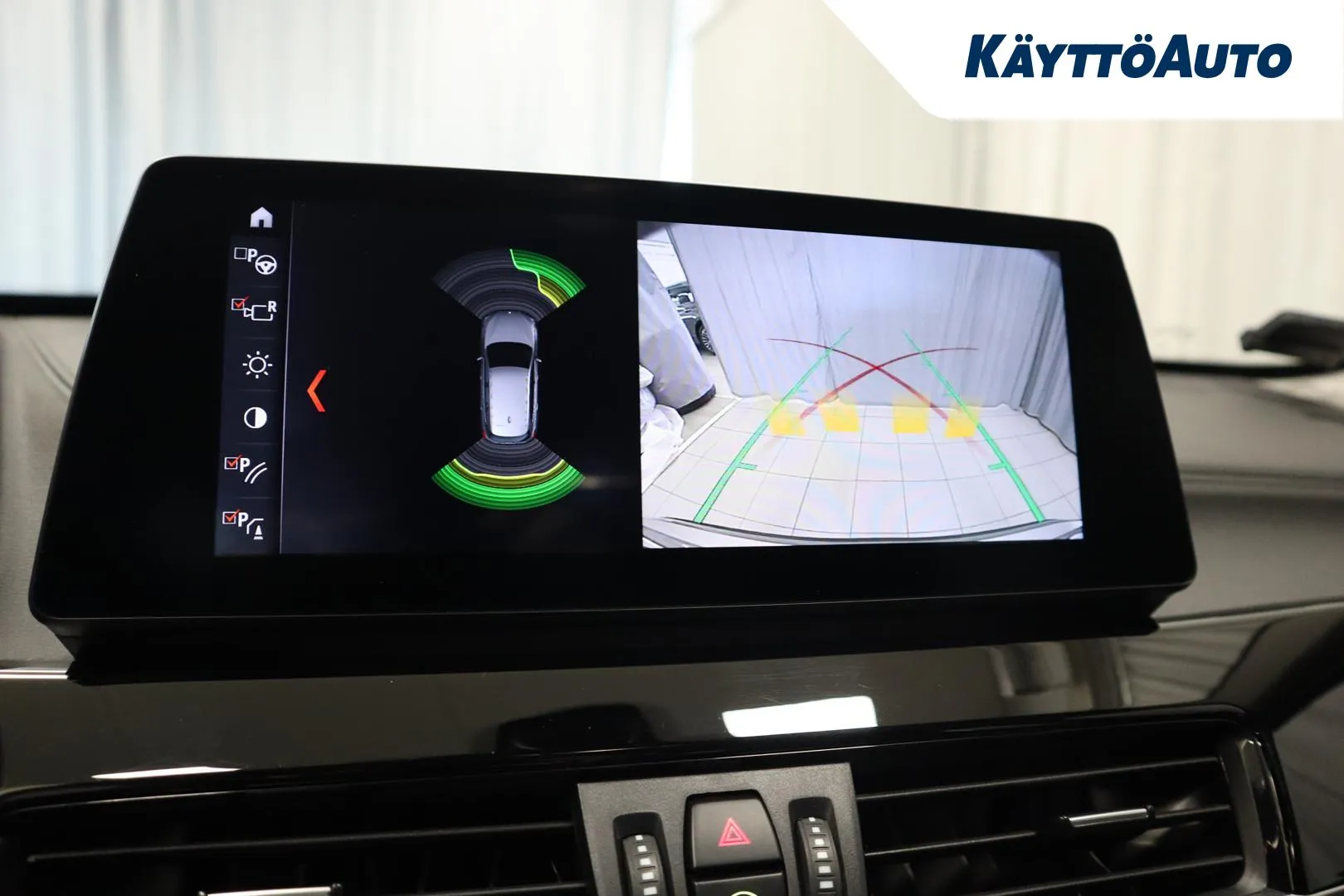 BMW X1 NMI-441 carousel image