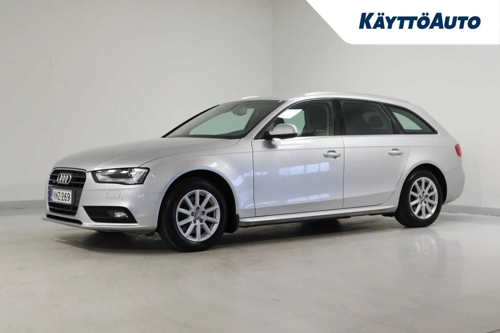 Audi A4 VNZ-269 carousel image
