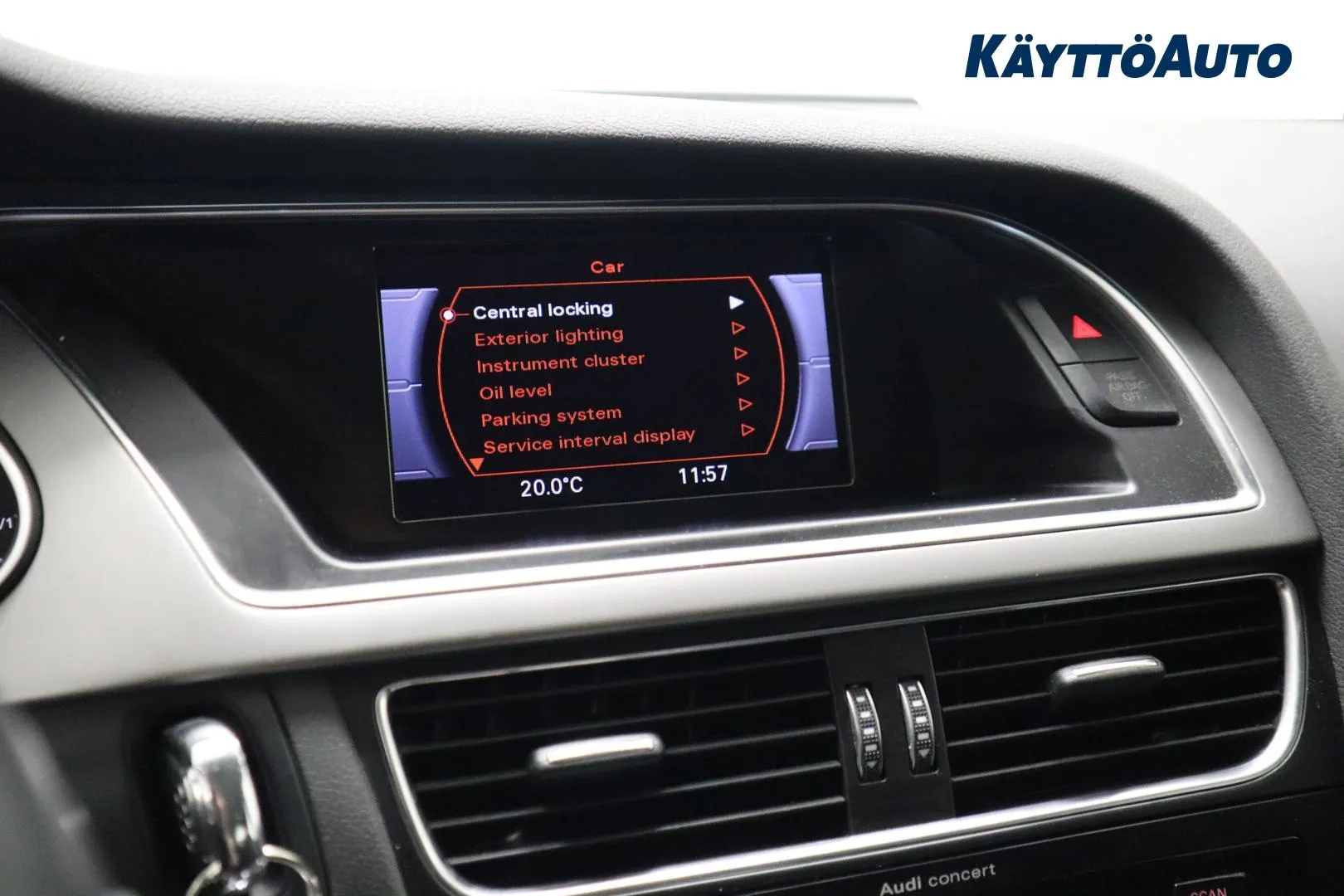 Audi A4 VNZ-269 carousel image