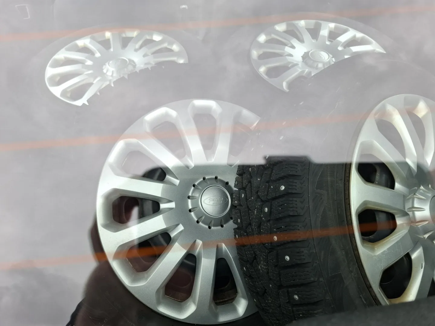 FORD Fiesta LNT-991 carousel image