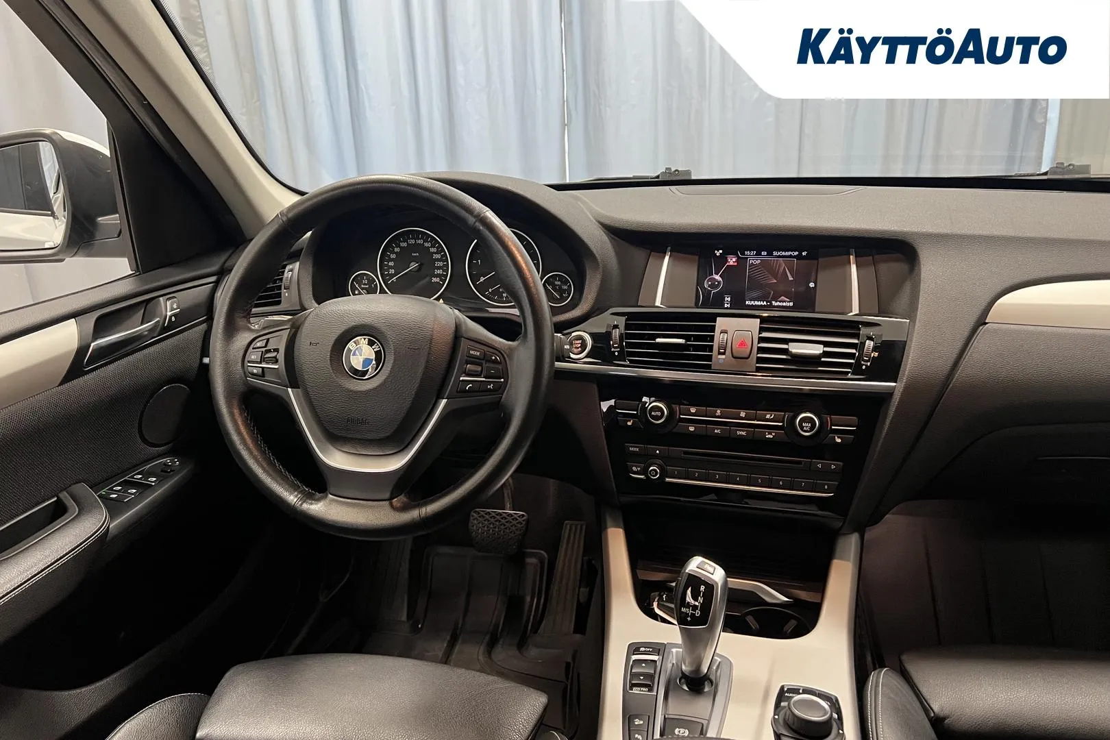BMW X3 SMX-667 carousel image
