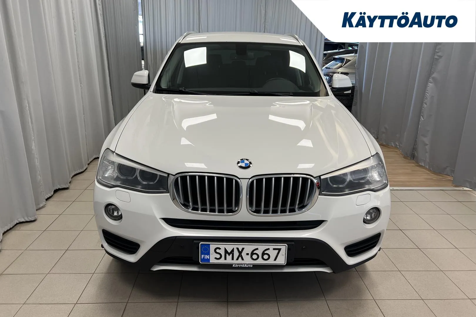 BMW X3 SMX-667 carousel image