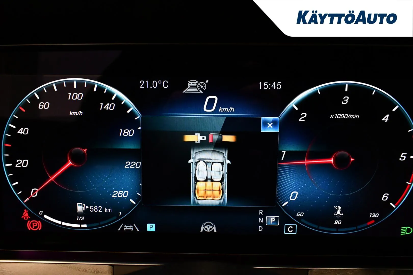 MERCEDES-BENZ E IZI-131 carousel image