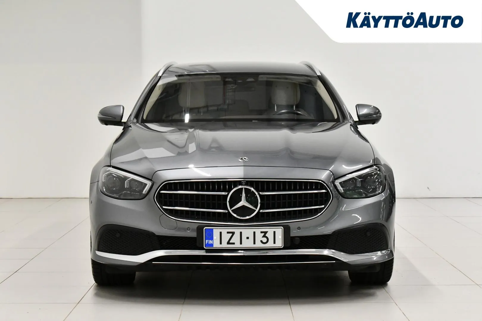 MERCEDES-BENZ E IZI-131 carousel image