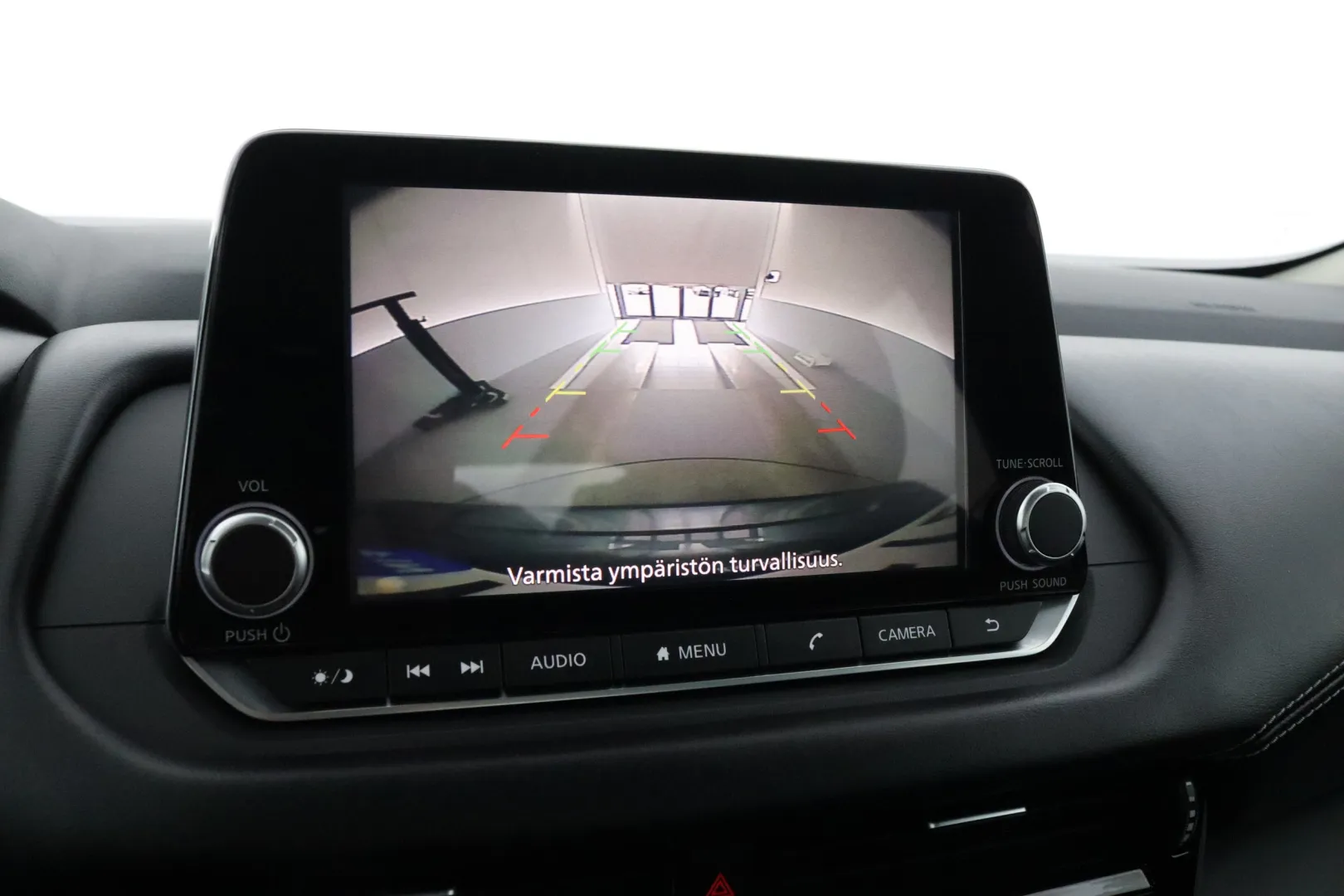 NISSAN Qashqai FPF-121 carousel image