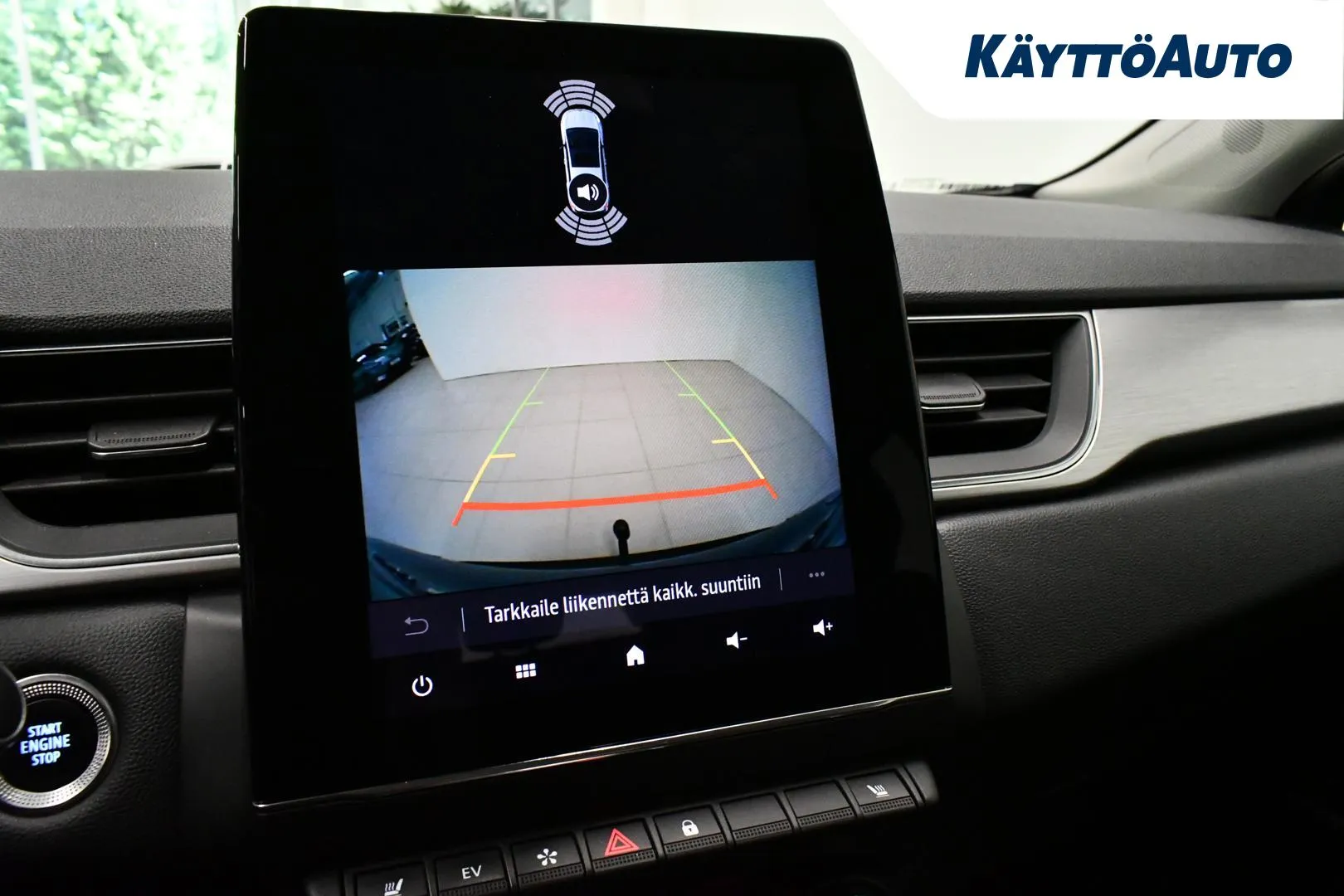 RENAULT Captur ESS-728 carousel image