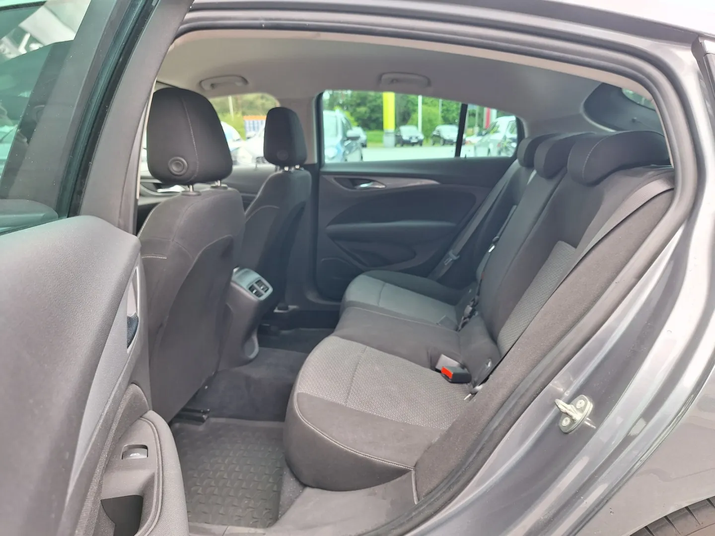 Opel Insignia KSZ-521 carousel image