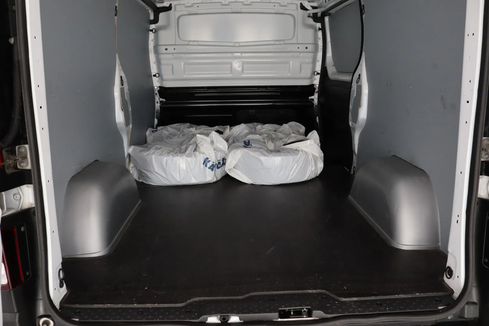 RENAULT Trafic JML-843 carousel image