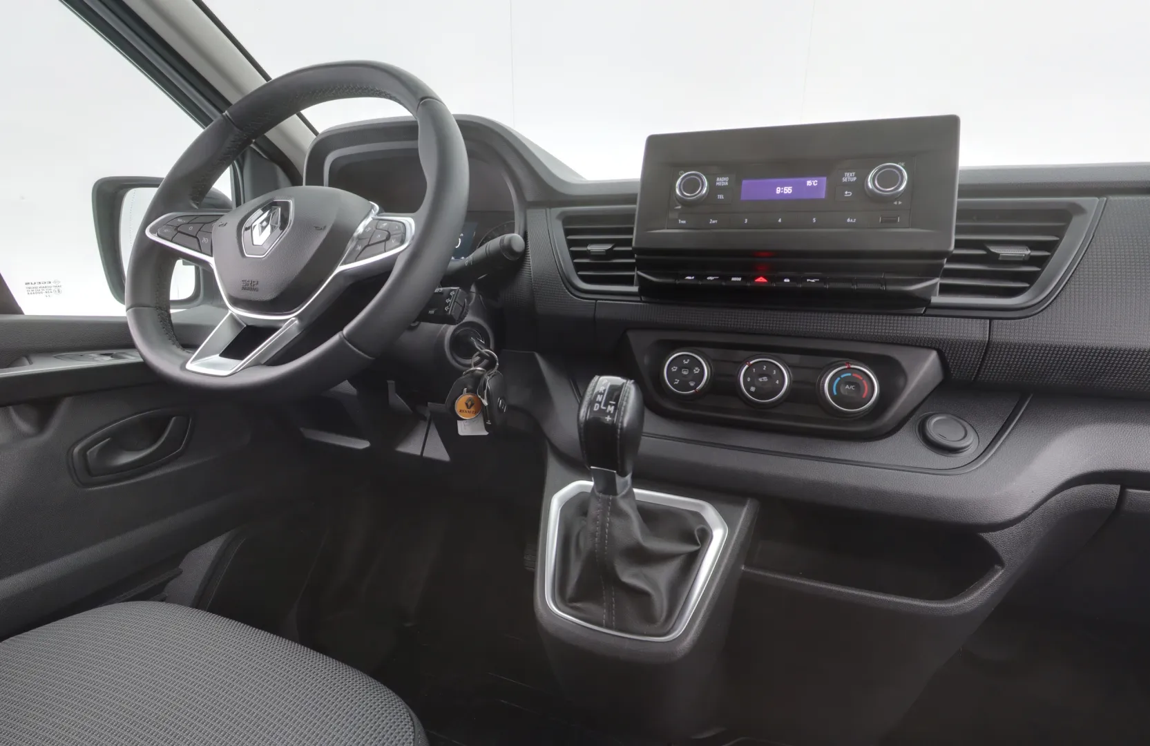 RENAULT Trafic JML-843 carousel image