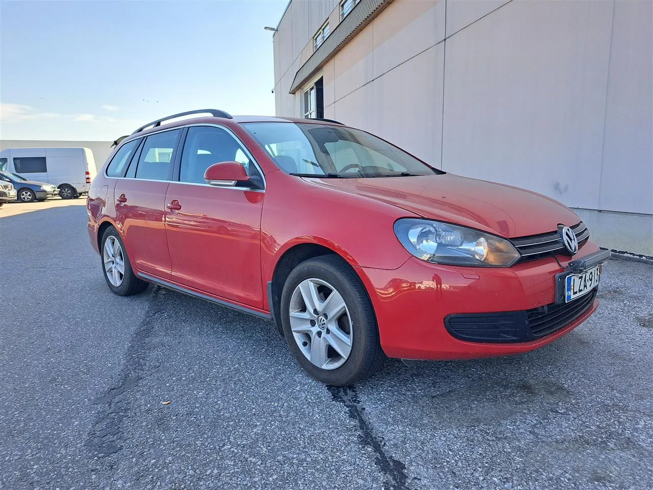 VOLKSWAGEN Golf LZA-913 carousel image