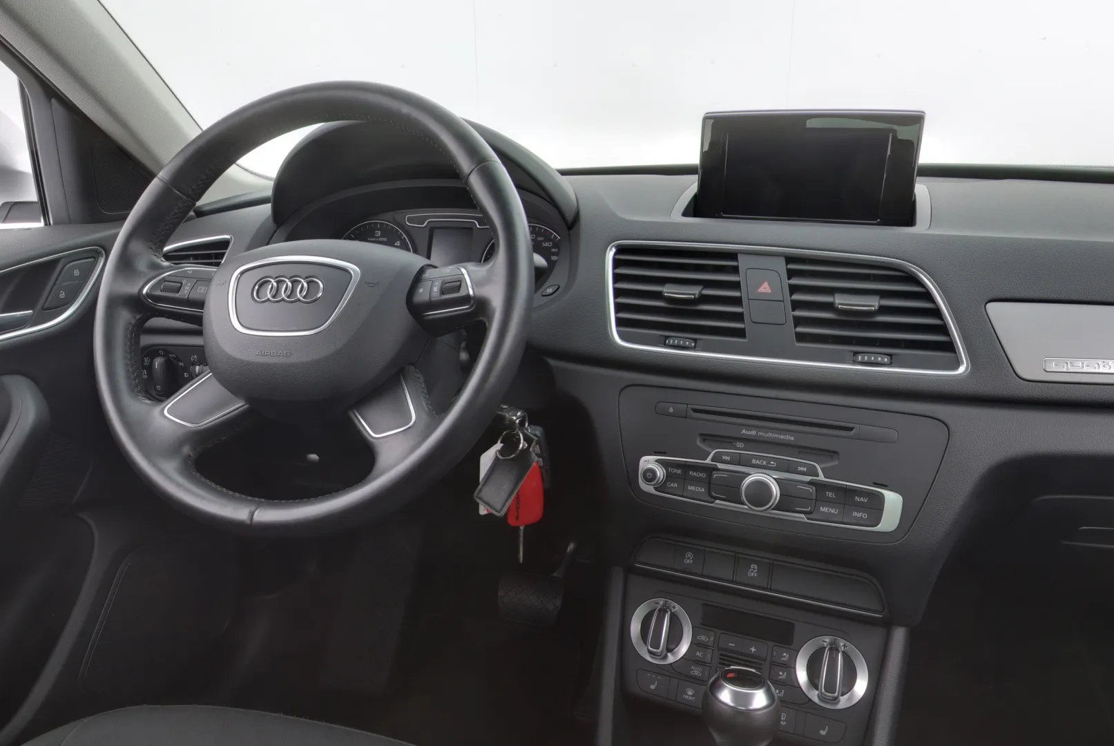 AUDI Q3 OTM-517 carousel image