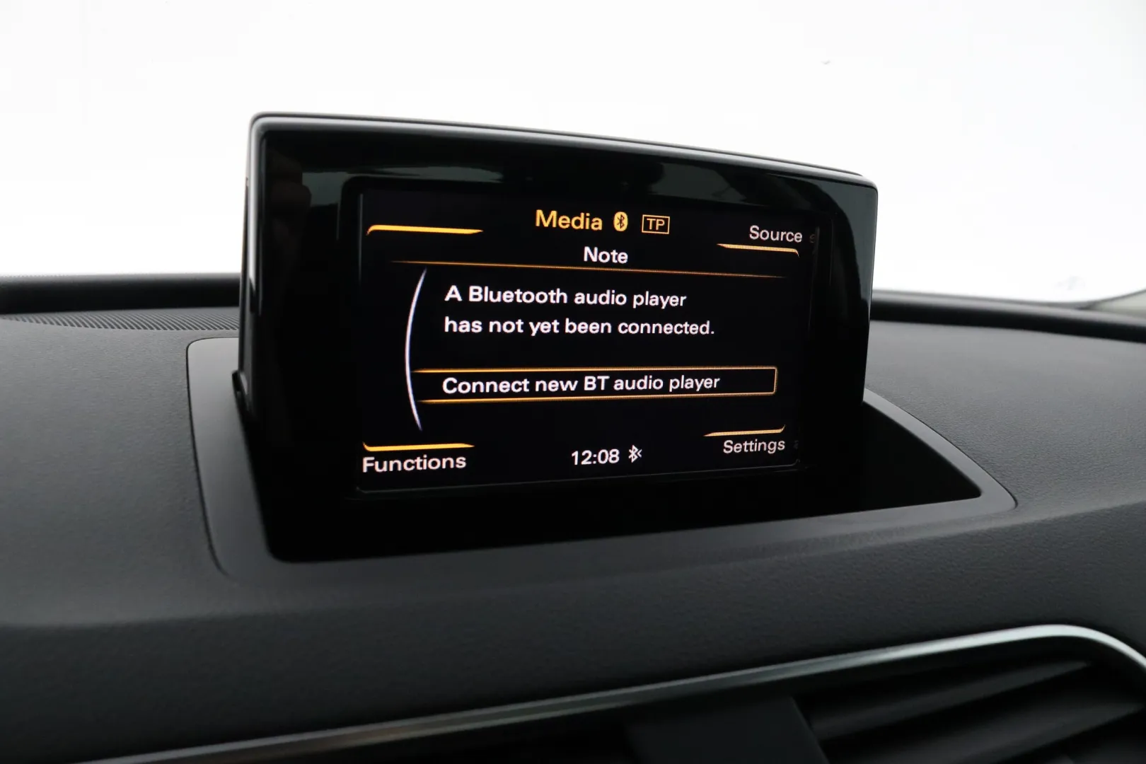 AUDI Q3 OTM-517 carousel image