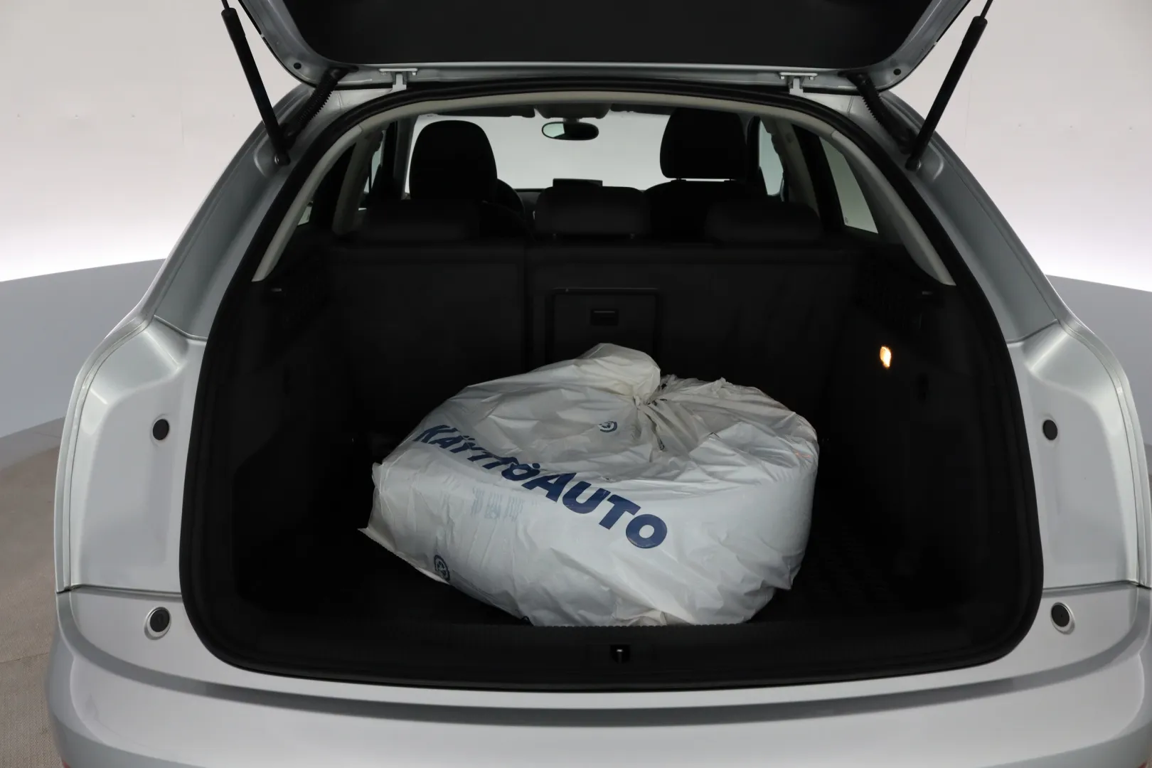 AUDI Q3 OTM-517 carousel image