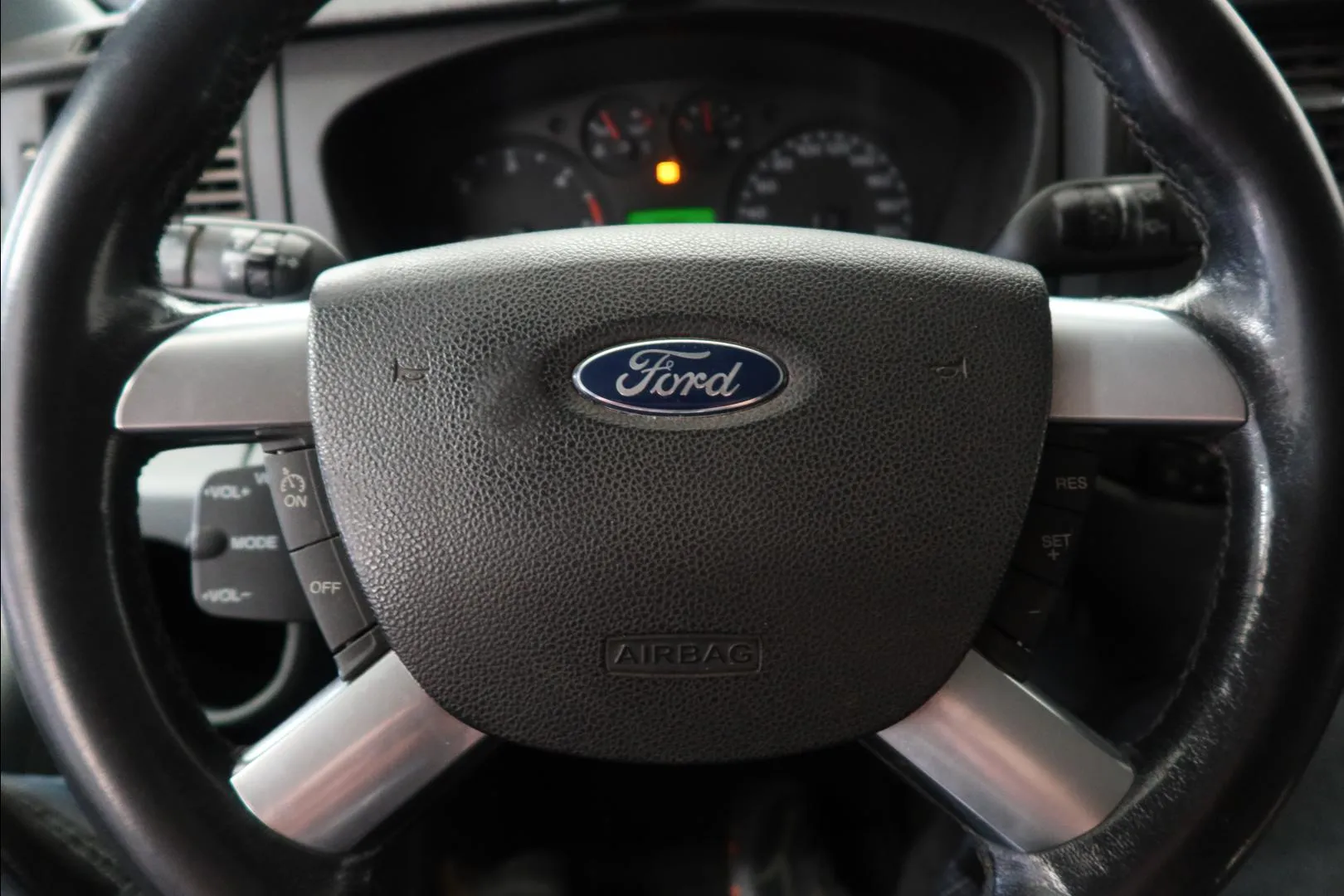 FORD Transit KMK-890 carousel image
