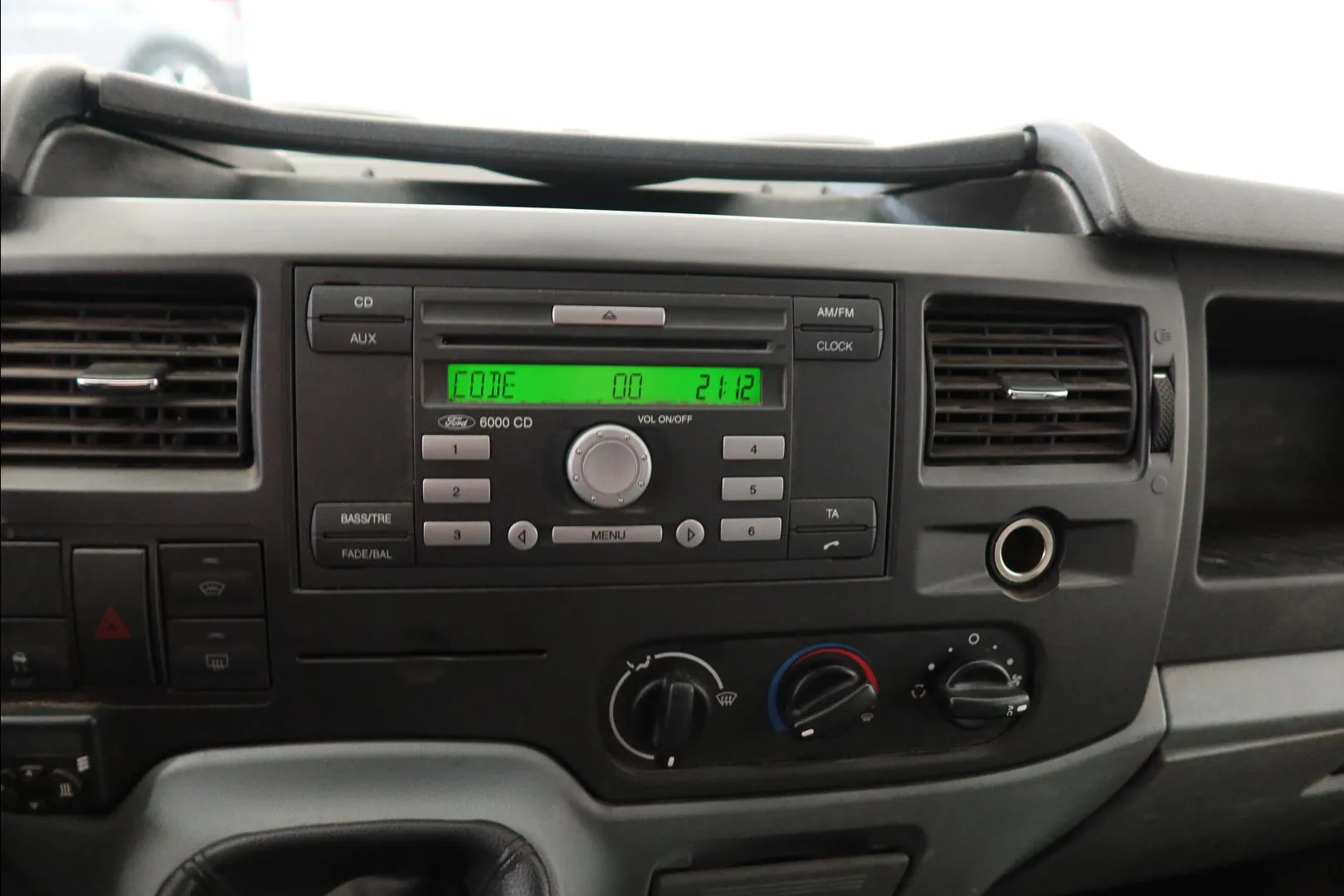 FORD Transit KMK-890 carousel image
