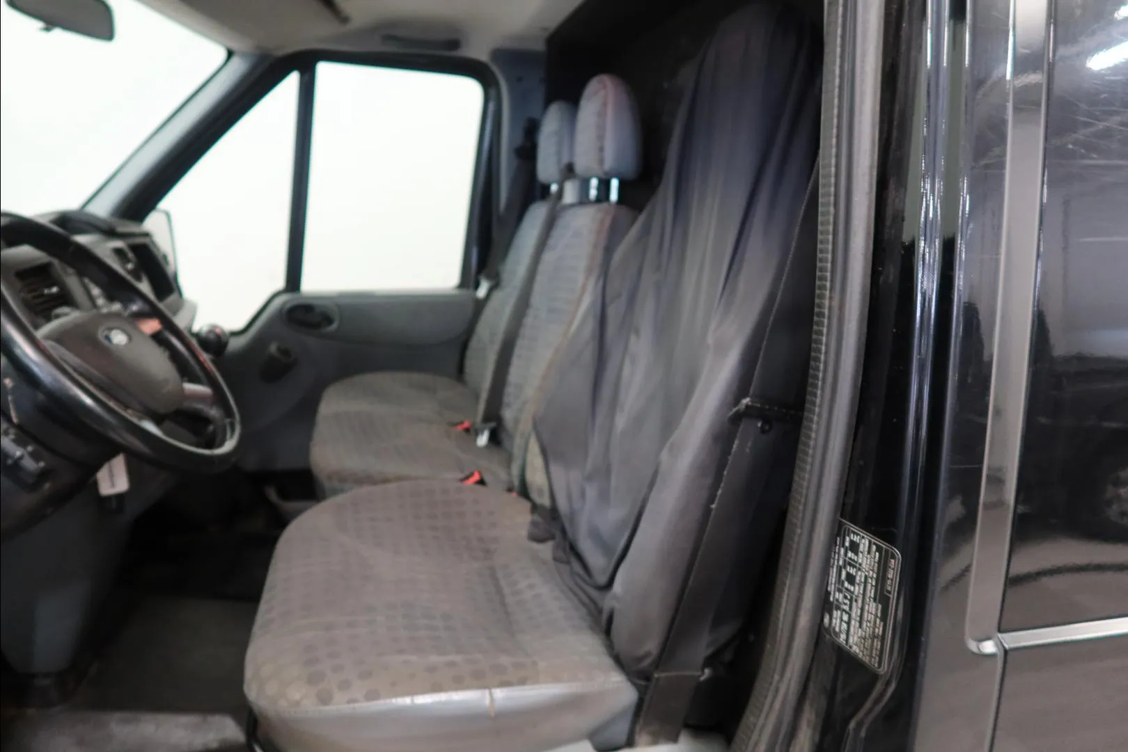 FORD Transit KMK-890 carousel image