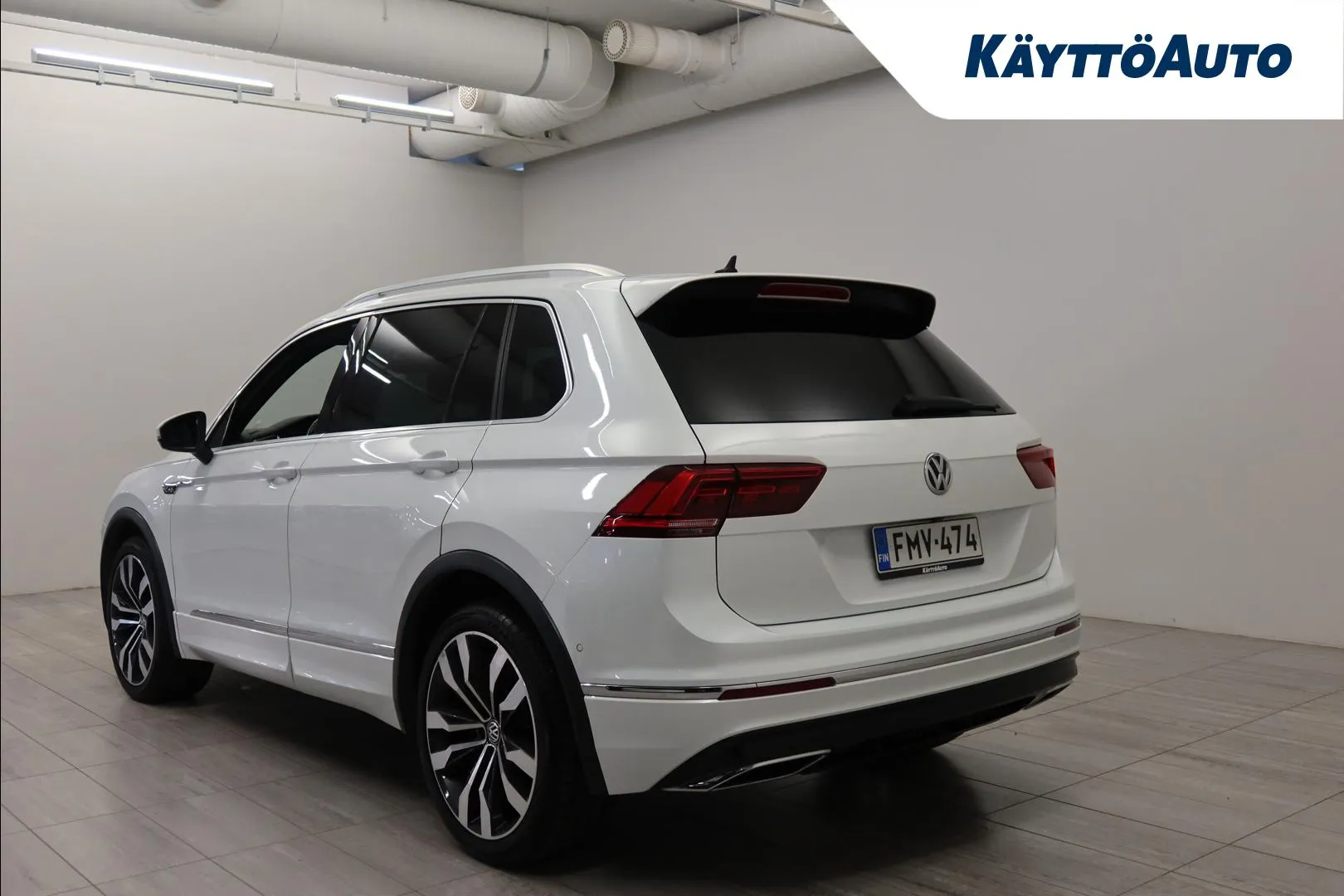 VOLKSWAGEN Tiguan FMV-474 carousel image